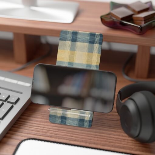 Country Fields Plaid Phone Stand - Image 4